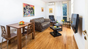 Apartment Center
